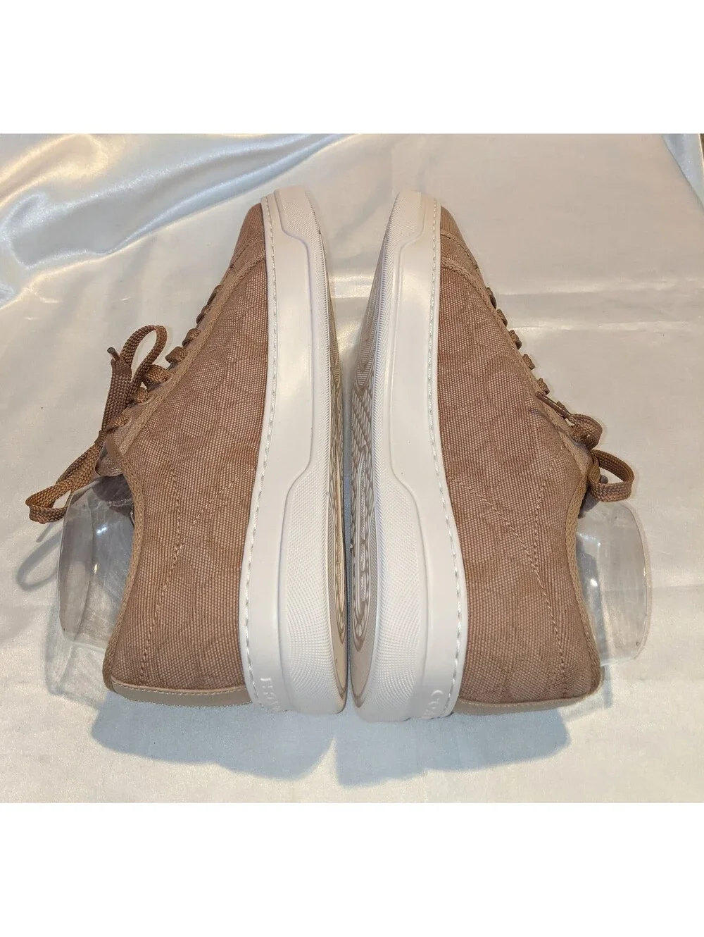 COACH Women's Tan Signature Jacquard Canvas Sneakers Low-Top CCN48 Size 11 B